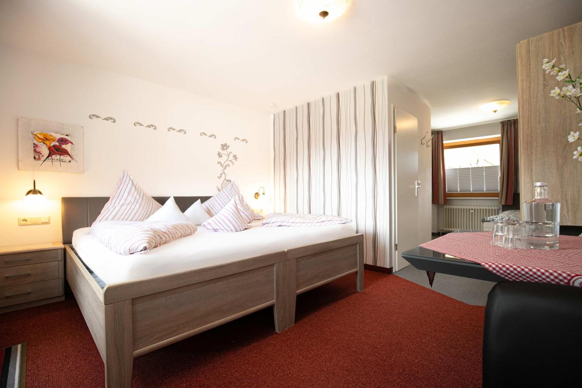 Hotel Restaurant Amadeus - Inclusive Skipass Und Vieles Mehr Bad Hindelang Exteriér fotografie