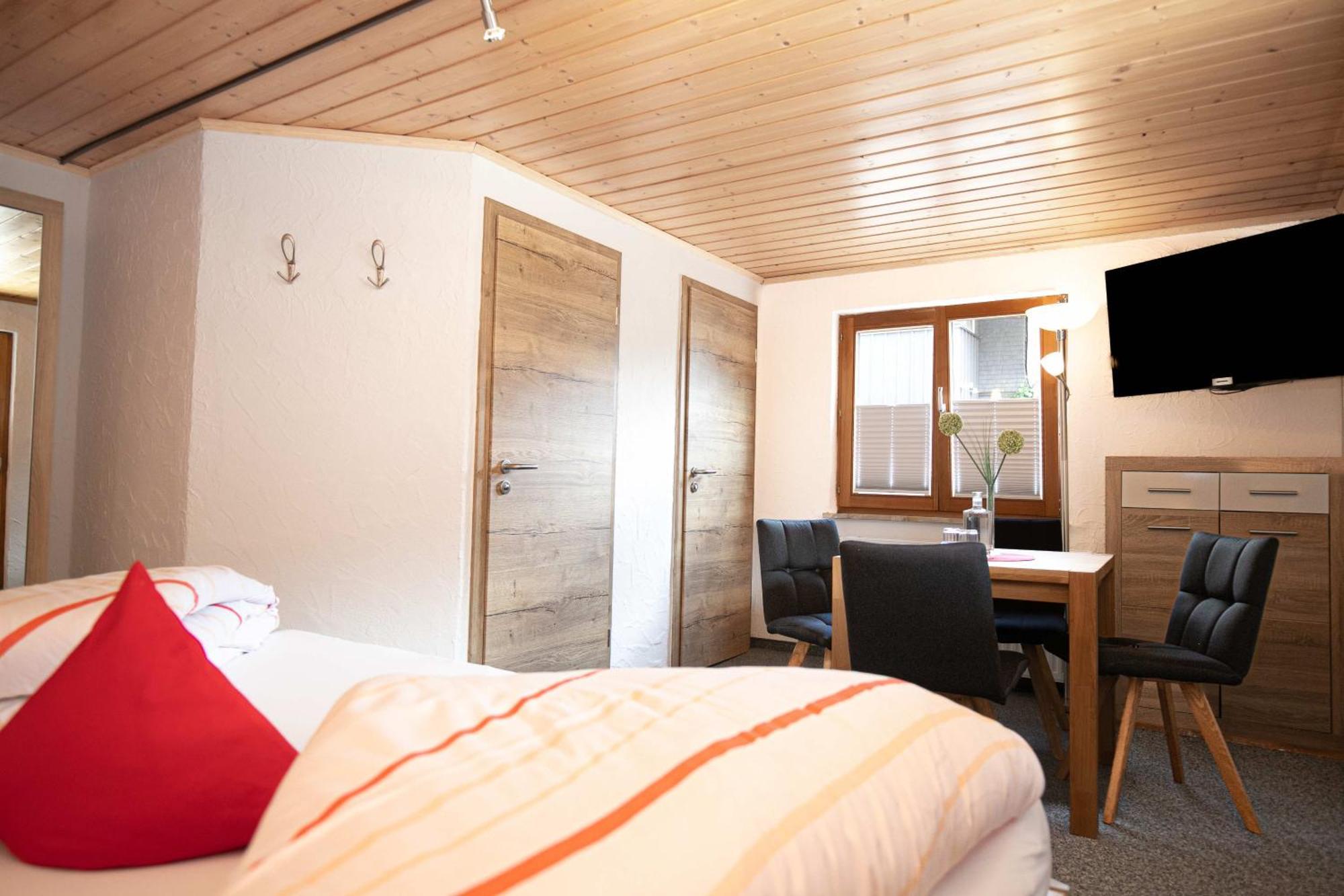 Hotel Restaurant Amadeus - Inclusive Skipass Und Vieles Mehr Bad Hindelang Exteriér fotografie