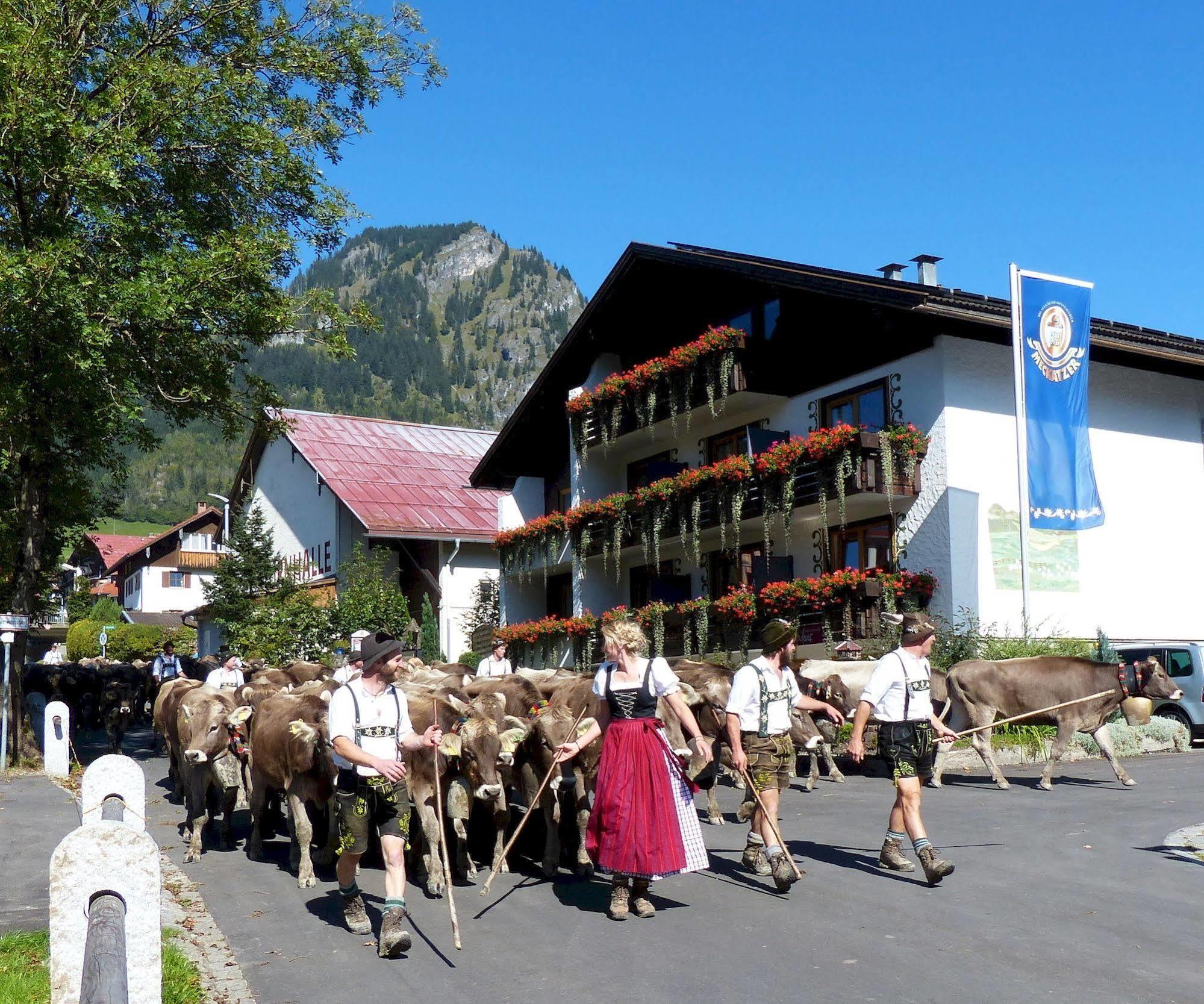 Hotel Restaurant Amadeus - Inclusive Skipass Und Vieles Mehr Bad Hindelang Exteriér fotografie